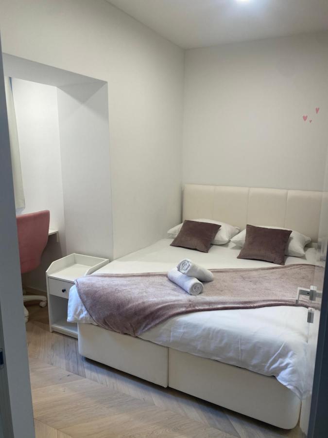 City Centre Luxury Apartment Ζάγκρεμπ Εξωτερικό φωτογραφία
